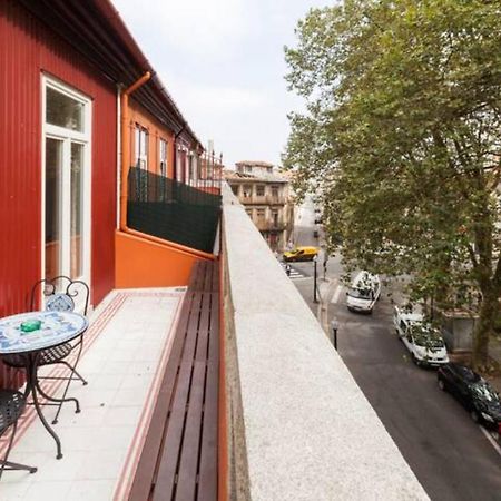 Guestready - Beige Glamour Porto Bagian luar foto