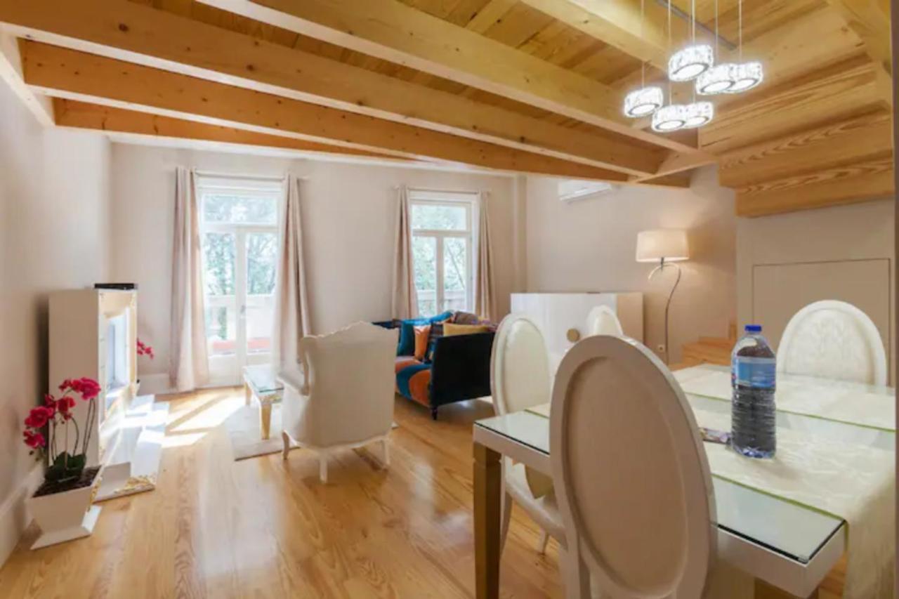 Guestready - Beige Glamour Porto Bagian luar foto
